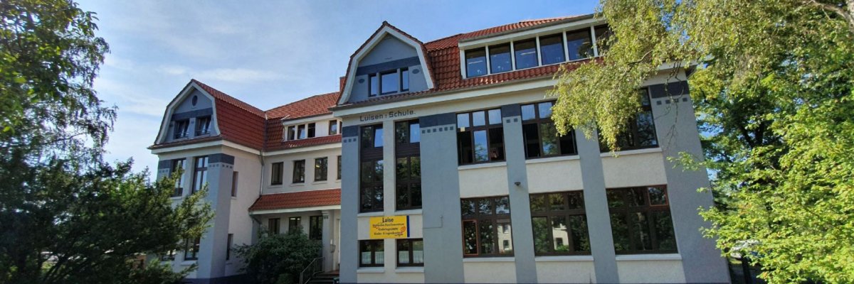 Vorderansicht Familienzentrum Luise Vorderansicht Familienzentrum Luise